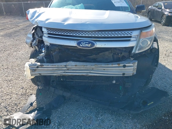 2011 Ford Explorer XLT with VIN 1FMHK8D85BGA21377, listed as a IAAI auction lot 41784792 with 192,114 mi miles and . Bid and sale history available at carsss.com. Image 6.