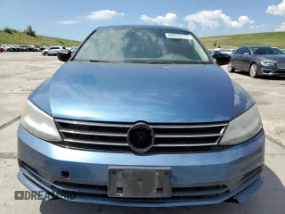 2015 Volkswagen Jetta SE with VIN 3VWD17AJ2FM240233, listed as a Copart auction lot 60833515 with 207,202 mi miles and Clean title. Bid and sale history available at DreamBid. Image 5.