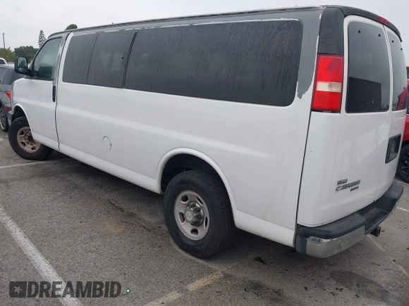 2010 Chevrolet Express Passenger LT with VIN 1GA2G1DG1A1105460, listed as a IAAI auction lot 42183627 with 165,692 mi miles and . Bid and sale history available at DreamBid. Image 3.