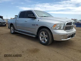 2015 Ram 1500 Outdoorsman z VIN 1C6RR6LT2FS692725, wystawiony jako Copart lot #55137515 z przebiegiem 148 400 mil mil oraz Szkoda całkowita • Salvage title. Historia ofert i sprzedaży dostępna na DreamBid. Obrazek 4.