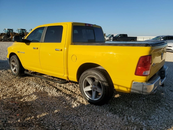 2009 Dodge Ram 1500 Sport with VIN 1D3HB13T39S749599, listed as a Copart auction lot 83066984 with 262,226 mi miles and Clean Title. Bid and sale history available at carsss.com. Image 2.