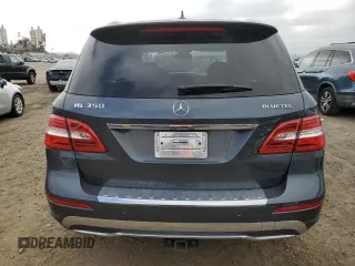 2014 Mercedes-Benz M 350 with VIN 4JGDA2EB9EA414993, listed as a Copart auction lot 43284585 with 163,067 mi miles and Salvage title. Bid and sale history available at DreamBid. Image 6.