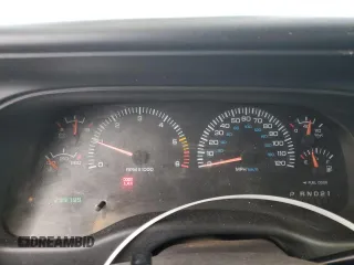 2000 Dodge Durango with VIN 1B4HS28Z1YF168392, listed as a Copart auction lot 89223475 with 299,799 mi miles and Salvage Title. Bid and sale history available at DreamBid. Image 9.