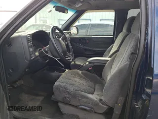 2002 GMC Sonoma SLS with VIN 1GTDT13W42K198720, listed as a Copart auction lot 59402374 with 106,175 mi miles and Salvage Title. Bid and sale history available at carsss.com. Image 7.
