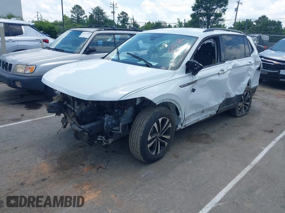 2024 Volkswagen Tiguan S with VIN 3VVFB7AX7RM030830, listed as a IAAI auction lot 42279861 with 42,714 mi miles and . Bid and sale history available at DreamBid. Image 16.