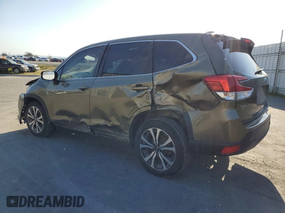2022 Subaru Forester Limited with VIN JF2SKANC7NH468362, listed as a Copart auction lot 48337745 with 61,724 mi miles and Salvage Title. Bid and sale history available at carsss.com. Image 2.