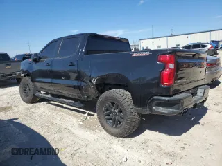 2021 Chevrolet Silverado 1500 LT Trail Boss with VIN 3GCPYFEL8MG420605, listed as a Copart auction lot 46255365 with 39,245 mi miles and Salvage Title. Bid and sale history available at DreamBid. Image 2.
