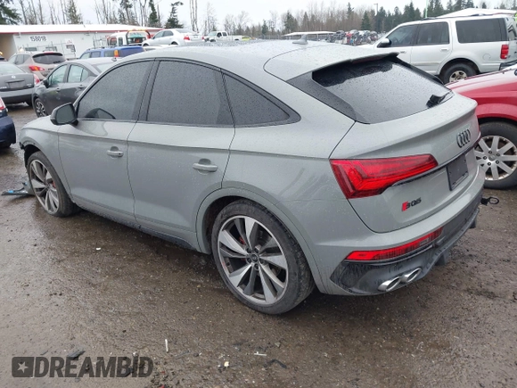 2022 Audi SQ5 Sportback Premium Plus z VIN WA124AFY0N2035403, wystawiony jako IAAI lot #41630485 z przebiegiem 31 342 mil mil oraz . Historia ofert i sprzedaży dostępna na DreamBid. Obrazek 3.