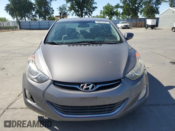 2013 Hyundai Elantra GLS z VIN 5NPDH4AE2DH408598, wystawiony jako Copart lot #56076665 z przebiegiem 136 305 mil mil oraz Szkoda całkowita • Salvage title. Historia ofert i sprzedaży dostępna na DreamBid. Obrazek 5.