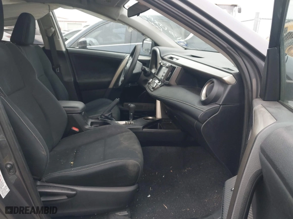 2013 Toyota RAV4 XLE with VIN 2T3WFREV3DW061989, listed as a IAAI auction lot 40766211 with 202,302 mi miles. Bid and sale history available at carsss.com. Image 5.