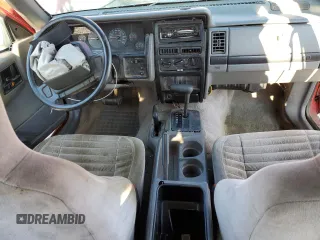 1995 Jeep Grand Cherokee Laredo with VIN 1J4GZ58S7SC747906, listed as a Copart auction lot 82529374 with 73,932 mi miles and Salvage Title. Bid and sale history available at carsss.com. Image 8.
