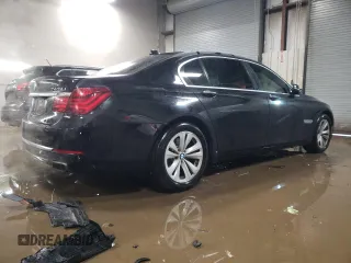 2015 BMW 7 Series 740Li xDrive with VIN WBAYF4C50FGS99499, listed as a Copart auction lot 87686735 with 108,568 mi miles and Salvage Title. Bid and sale history available at carsss.com. Image 3.
