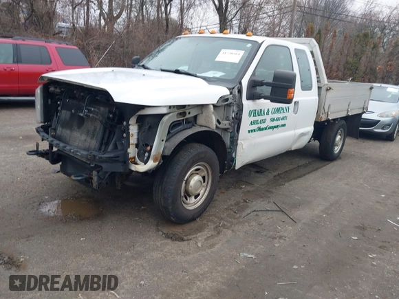 2014 Ford F-250 XL with VIN 1FT7X2A65EEA40254, listed as a IAAI auction lot 41720384 with 286,838 mi miles and . Bid and sale history available at DreamBid. Image 18.
