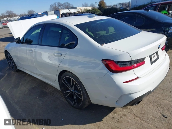 2021 BMW 3 Series 330e with VIN 3MW5P7J02M8C14862, listed as a IAAI auction lot 41154164 with 1 mi miles. Bid and sale history available at carsss.com. Image 3.