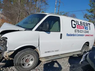 2017 GMC Savana Cargo z VIN 1GTW7AFF3H1911212, wystawiony jako IAAI lot #41153971 z przebiegiem 111 586 mil mil oraz . Historia ofert i sprzedaży dostępna na DreamBid. Obrazek 14.
