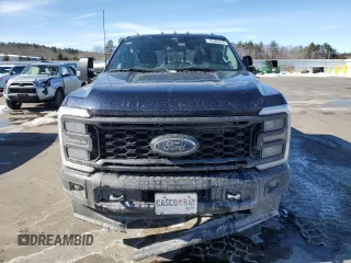 2024 Ford Super Duty F-250 SRW XL with VIN 1FT8W2BA3RED82706, listed as a Copart auction lot 45363815 with 8,407 mi miles and Salvage Title. Bid and sale history available at carsss.com. Image 5.