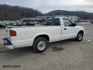 2003 GMC Sonoma SLS with VIN 1GTCS14H438253101, listed as a Copart auction lot 81305454 with 91,801 mi miles and Clean Title. Bid and sale history available at carsss.com. Image 3.