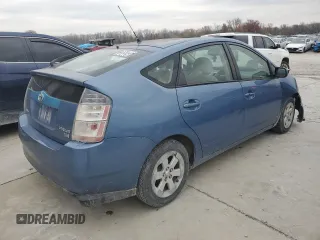 2005 Toyota Prius with VIN JTDKB22U250122672, listed as a Copart auction lot 82100774 with 220,589 mi miles and Salvage Title. Bid and sale history available at carsss.com. Image 3.