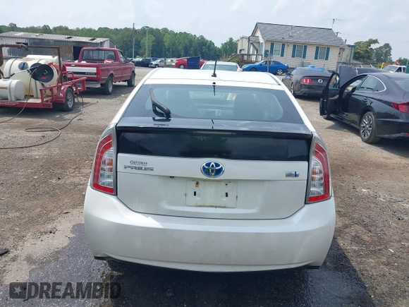 2015 Toyota Prius Four with VIN JTDKN3DU2F0424586, listed as a IAAI auction lot 42502544 with 281,407 mi miles and . Bid and sale history available at DreamBid. Image 16.