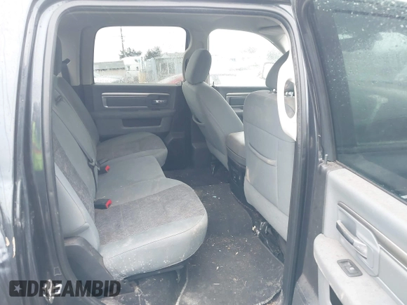 2017 Ram 1500 Big Horn с VIN 3C6RR7LT4HG533513, выставлен на аукционе IAAI как лот 41620191 с пробегом 89 928 миль миль и . История ставок и продаж доступна на DreamBid. Изображение 8.