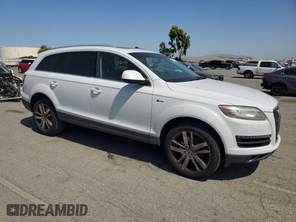 2013 Audi Q7 Premium Plus z VIN WA1LGAFE1DD008683, wystawiony jako Copart lot #60854845 z przebiegiem 132 433 mil mil oraz Szkoda całkowita • Salvage title. Historia ofert i sprzedaży dostępna na DreamBid. Obrazek 4.
