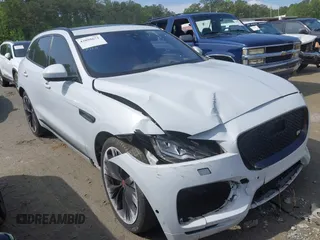 2019 Jaguar F-Pace S z VIN SADCM2FV9KA609878, wystawiony jako IAAI lot #42098671 z przebiegiem 90 112 mil mil oraz . Historia ofert i sprzedaży dostępna na DreamBid. Obrazek 1.