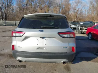 2020 Ford Escape SE with VIN 1FMCU9G67LUC23547, listed as a IAAI auction lot 41070986 with 46,120 mi miles and . Bid and sale history available at DreamBid. Image 16.