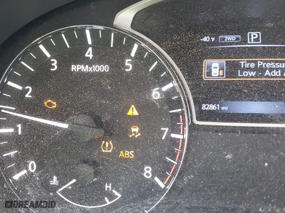 2017 Nissan Pathfinder S with VIN 5N1DR2MM5HC623250, listed as a IAAI auction lot 41867920 with 82,861 mi miles. Bid and sale history available at carsss.com. Image 7.