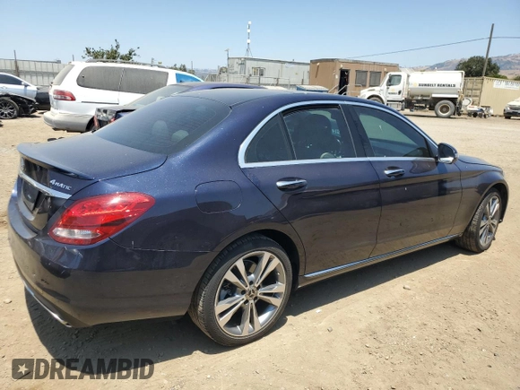 2018 Mercedes-Benz C 300 с VIN 55SWF4KBXJU282633, выставлен на аукционе Copart как лот 60121545 с пробегом 76 250 миль миль и Списание • Salvage title. История ставок и продаж доступна на DreamBid. Изображение 3.