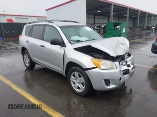 2010 Toyota RAV4 с VIN JTMZF4DV4AD017509, выставлен на аукционе IAAI как лот 42241130 с пробегом 124 029 миль миль и . История ставок и продаж доступна на DreamBid. Изображение 1.