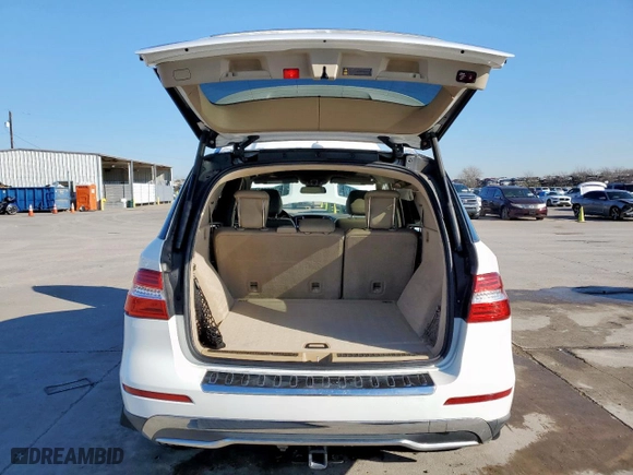 2015 Mercedes-Benz M-Class ML 350 with VIN 4JGDA5HB3FA533556, listed as a Copart auction lot 48302195 with 197,884 mi miles and Salvage Title. Bid and sale history available at carsss.com. Image 6.