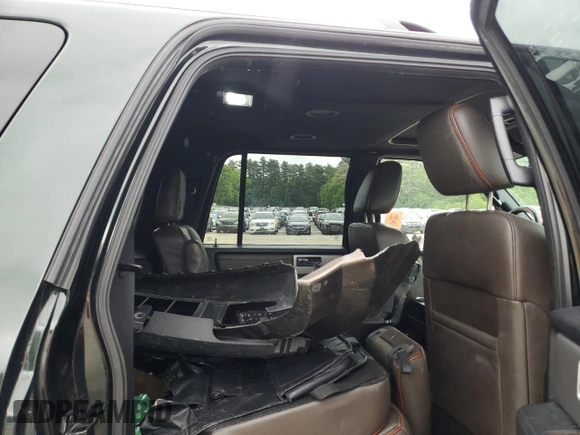 2016 Ford Expedition Max XLT с VIN 1FMJK1JT7GEF10786, выставлен на аукционе Copart как лот 58375975 с пробегом 118 169 миль миль и Списание • Salvage title. История ставок и продаж доступна на DreamBid. Изображение 11.