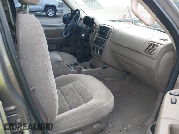 2004 Ford Explorer XLT с VIN 1FMZU73K64ZA93296, выставлен на аукционе IAAI как лот 39911378 с пробегом 189 789 миль миль и . История ставок и продаж доступна на DreamBid. Изображение 5.