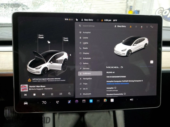 2022 Tesla Model 3 with VIN 5YJ3E1EA6NF370092, listed as a Copart auction lot 54396245 with 98,048 mi miles and Clean Title. Bid and sale history available at DreamBid. Image 9.
