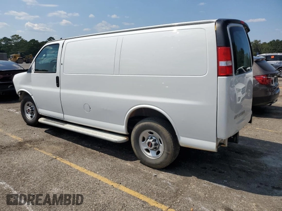 2022 GMC Savana Cargo z VIN 1GTW7AF75N1218999, wystawiony jako Copart lot #67102284 z przebiegiem Nie podano mil oraz Czysty tytuł • Clean title. Historia ofert i sprzedaży dostępna na DreamBid. Obrazek 2.