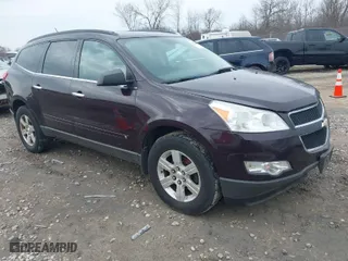 2010 Chevrolet Traverse LT w/1LT with VIN 1GNLRFED6AS128922, listed as a IAAI auction lot 41984488 with 234,873 mi miles. Bid and sale history available at carsss.com. Image 1.