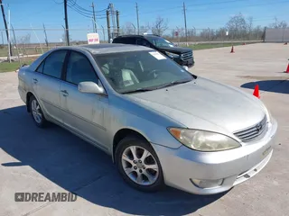 2005 Toyota Camry LE with VIN JTDBF32KX50162491, listed as a IAAI auction lot 41828892 with 98,541 mi miles and . Bid and sale history available at DreamBid. Image 1.