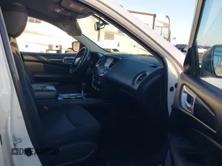 2019 Nissan Pathfinder S with VIN 5N1DR2MN7KC634136, listed as a IAAI auction lot 42195038 with 102,619 mi miles. Bid and sale history available at carsss.com. Image 5.