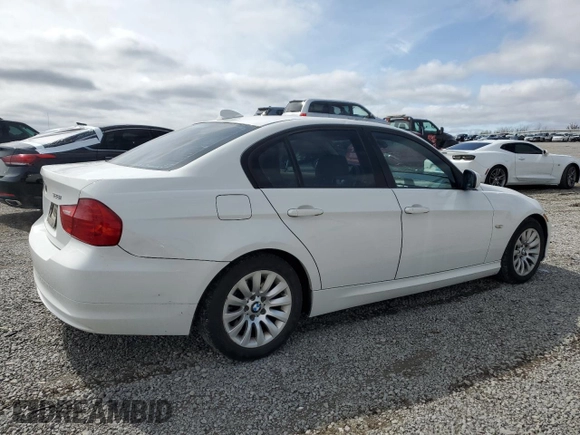 2009 BMW 3 Series 328i with VIN WBAPH77559NM30850, listed as a Copart auction lot 51322385 with 184,200 mi miles and Salvage Title. Bid and sale history available at carsss.com. Image 3.