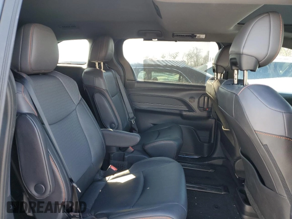 2024 Toyota Sienna XSE with VIN 5TDXRKEC2RS187433, listed as a Copart auction lot 41592575 with 10,283 mi miles and Salvage Title. Bid and sale history available at carsss.com. Image 11.