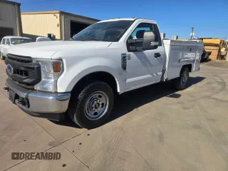 2022 Ford F-350 with VIN 1FDRF3E67NEC97018, listed as a Copart auction lot 41948425 with 60,422 mi miles and Salvage title. Bid and sale history available at DreamBid. Image 2.