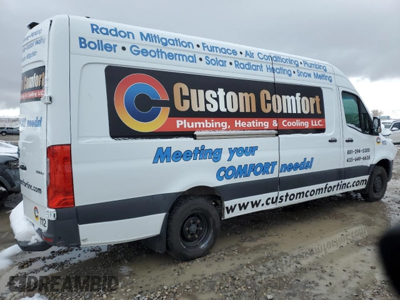 2020 Freightliner Sprinter z VIN W2Y5ECHY1LT039085, wystawiony jako Copart lot #49154725 z przebiegiem Nie podano mil oraz Szkody całkowita. Historia ofert i sprzedaży dostępna na DreamBid. Obrazek 3.