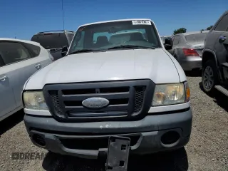 2009 Ford Ranger XL z VIN 1FTYR10D49PA37445, wystawiony jako Copart lot #59775175 z przebiegiem 168 128 mil mil oraz Czysty tytuł • Clean title. Historia ofert i sprzedaży dostępna na DreamBid. Obrazek 5.