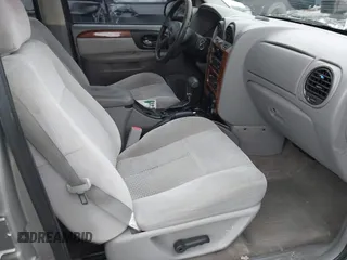 2008 Isuzu Ascender S z VIN 4NUDS13S182700824, wystawiony jako IAAI lot #41347430 z przebiegiem Nie podano mil oraz . Historia ofert i sprzedaży dostępna na DreamBid. Obrazek 5.