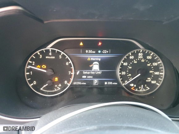 2017 Nissan Maxima Platinum with VIN 1N4AA6AP7HC432116, listed as a Copart auction lot 46874935 with 69,296 mi miles and Salvage Title. Bid and sale history available at carsss.com. Image 9.