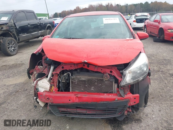 2013 Toyota Yaris L with VIN JTDKTUD32DD554425, listed as a IAAI auction lot 40961115 with 1 mi miles. Bid and sale history available at carsss.com. Image 12.