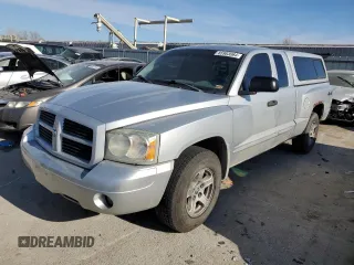 2006 Dodge Dakota with VIN 1D7HW42J96S607693, listed as a Copart auction lot 85983064 with 119,357 mi miles and Salvage title. Bid and sale history available at DreamBid. Image 1.