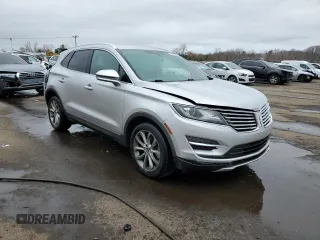 2015 Lincoln MKC z VIN 5LMCJ2A94FUJ10689, wystawiony jako Copart lot #49952045 z przebiegiem 128 040 mil mil oraz Szkoda całkowita • Salvage title. Historia ofert i sprzedaży dostępna na DreamBid. Obrazek 4.