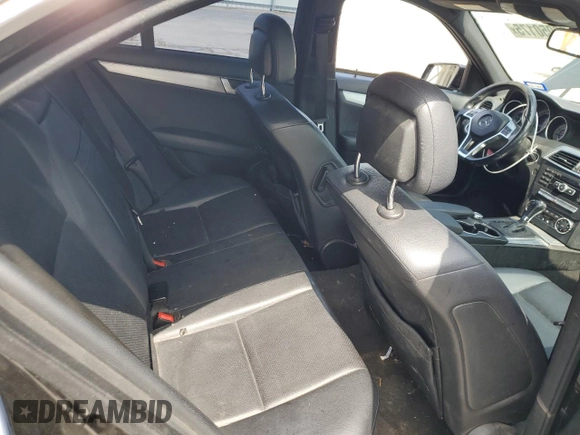 2014 Mercedes-Benz C 250 Sport z VIN WDDGF4HB9EA934191, wystawiony jako Copart lot #56050175 z przebiegiem 186 887 mil mil oraz Szkoda całkowita • Salvage title. Historia ofert i sprzedaży dostępna na DreamBid. Obrazek 10.