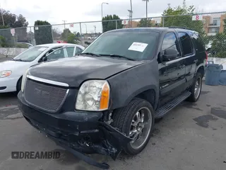 2008 GMC Yukon SLT w/4SB with VIN 1GKFC13078R161685, listed as a IAAI auction lot 41539964 with 267,744 mi miles. Bid and sale history available at carsss.com. Image 16.